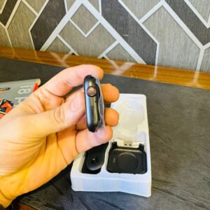 I8 Pro Max Smartwatch with 1.75-inch HD Display, Silicone Strap, IP67 Waterproof, and Health Tracking – Black Color